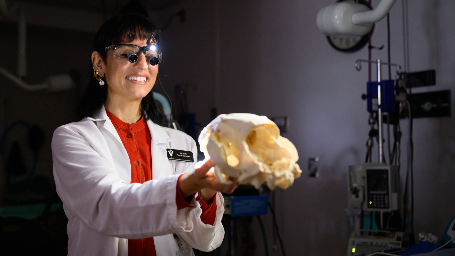 Dr. Maria Dolores 