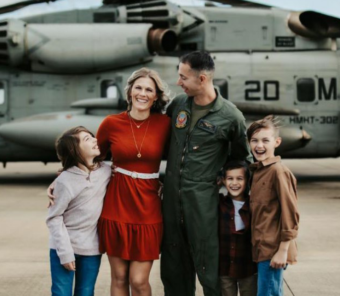 Decoration for Supporting Military Spouses in Higher Education Transitions